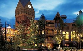 Hotel Hilton Grand Vacations Club Whistler Exterior photo