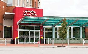 Hampton Inn&Suites Erie Bayfront Exterior photo