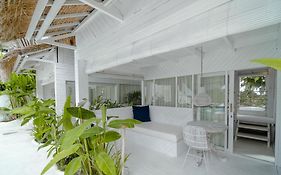 Gravity Eco Boutique Hotel - Adults Only Uluwatu Exterior photo