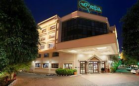 Hotel Radha Regent, Chennai Exterior photo
