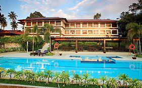 Hotel Tropika Davao Stadt Exterior photo