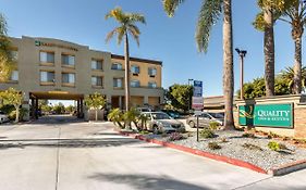 Quality Inn & Suites Huntington Beach Exterior photo