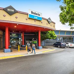 Meadow Inn Hotel-Motel Melbourne City Exterior photo
