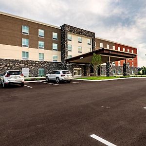 Holiday Inn Express&Suites - Dayton East - Beaver Creek Exterior photo