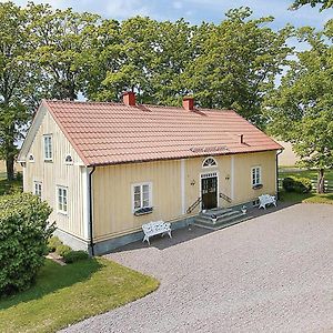 Nice Home In Motala With 3 Bedrooms And Wifi Exterior photo