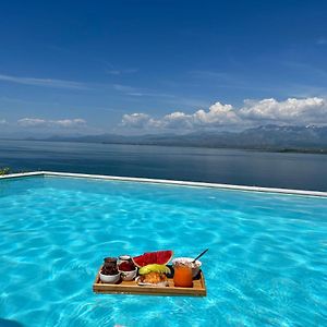 Lake Breeze Villa With A Pool & Magnificent Views Široka Exterior photo