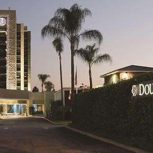 Hotel Doubletree By Hilton Monrovia - Pasadena Area Exterior photo