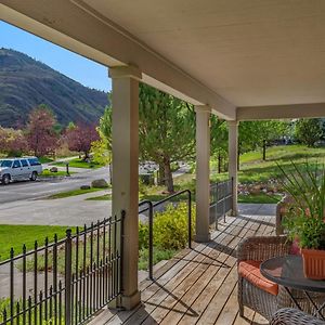 Cozy Home With Sauna In Glenwood Springs Exterior photo