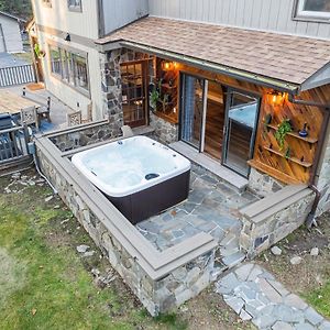 Hot Tub, Firepit, 2 King Beds, Game Room, 200 +Mbps Hawley Exterior photo