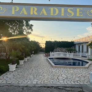 Hotel Paradise Fshat i Ri Exterior photo