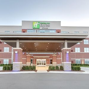 Holiday Inn Express&Suites Plymouth - Ann Arbor Area Exterior photo