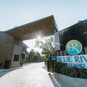 Blue River Resort Phitsanulok Exterior photo