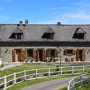 Bed and Breakfast Le Chene D'Or Marcheseuil Exterior photo