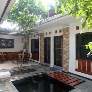 Hotel Reddoorz Syariah Near Kampus Unsoed Purwokerto Banyumas Exterior photo