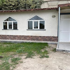 Batuhan Tesisleri Çiftlikköy Exterior photo