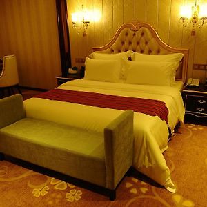 Eiffel International Hotel Chengdu Room photo