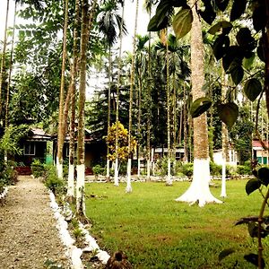 Ayush Jungle Resort Jalpāiguri Exterior photo