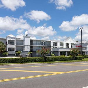 Hotel Ramada By Wyndham Altamonte Springs Near I-4 Orlando Exterior photo