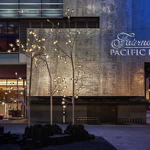 Hotel Fairmont Pacific Rim Vancouver Exterior photo