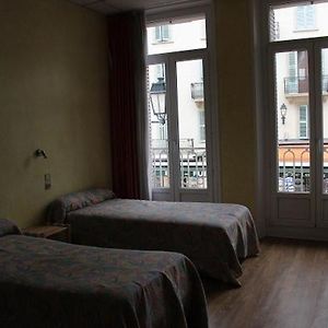 Hotel Metropole Aix-les-Bains Room photo