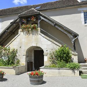 Bed and Breakfast Domaine Borgnat Escolives-Sainte-Camille Exterior photo