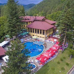 Balkan Hotel Chiflik Exterior photo