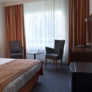 Hotel Golden Tulip Arnhem Velp Room photo