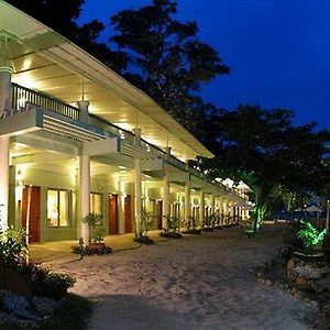 Camayan Beach Resort Hotel Subic Bay Exterior photo
