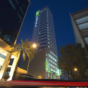 Hotel Ibis Styles Manama Diplomatic Area Exterior photo