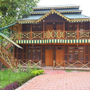 Banyan Tree Resort Lataguri Exterior photo