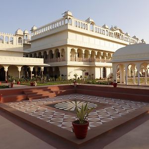 Laxmi Palace Dausa Exterior photo