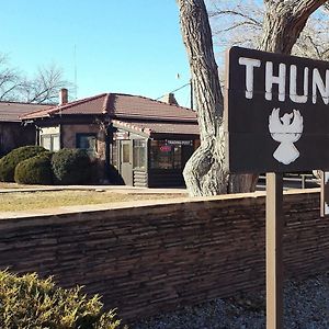 Thunderbird Lodge Chinle Exterior photo
