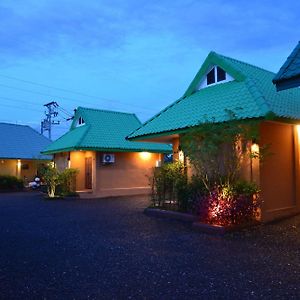 Sucholtee Resort Surat Thani Exterior photo