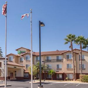 Holiday Inn Express Hotel & Suites Manteca, An Ihg Hotel Exterior photo