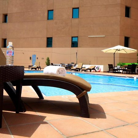 Holiday Inn Olaya, An Ihg Hotel Riadh Exterior foto
