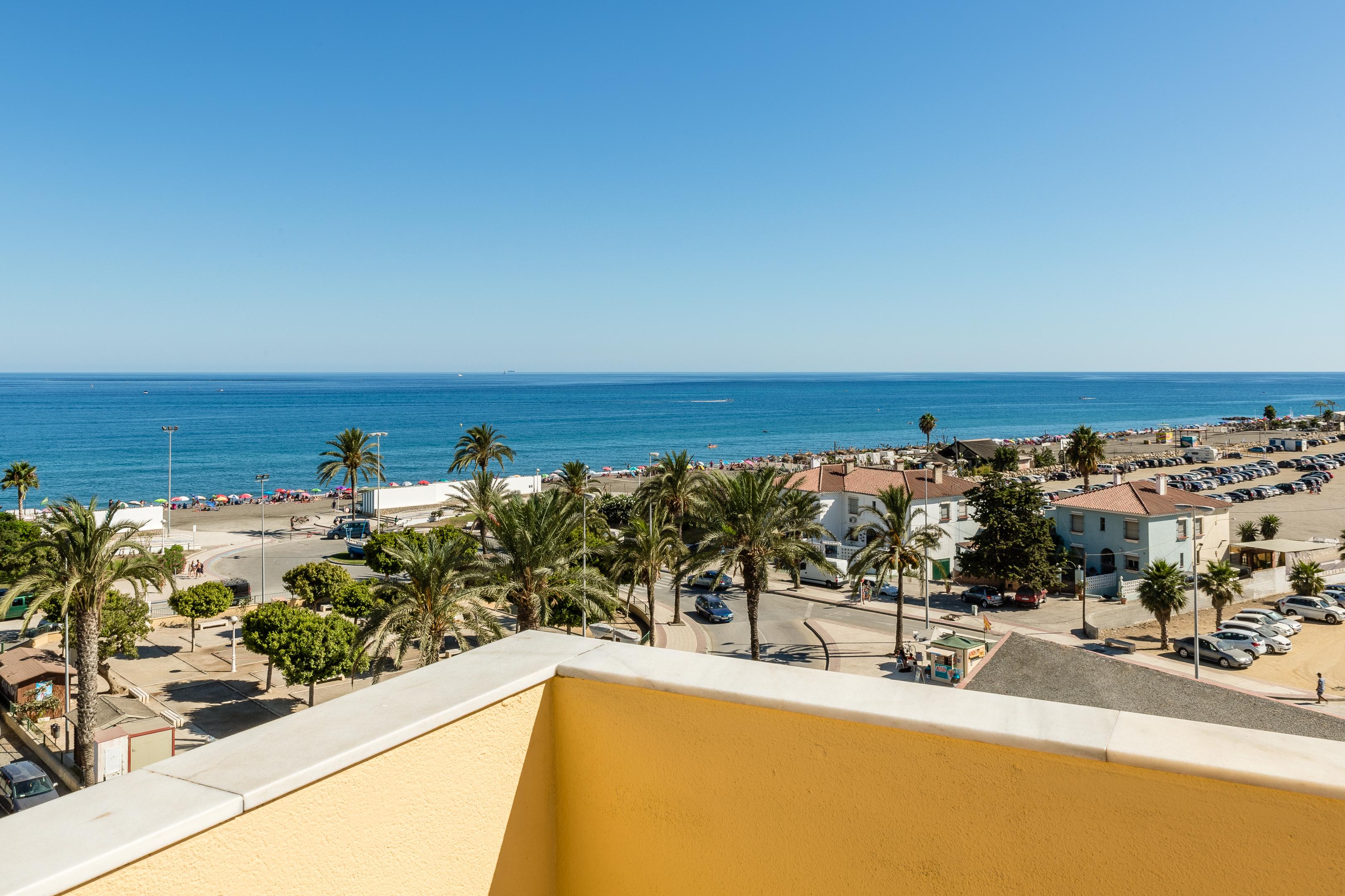 BQ Andalucia Beach Hotel Torre Del Mar Exterior foto