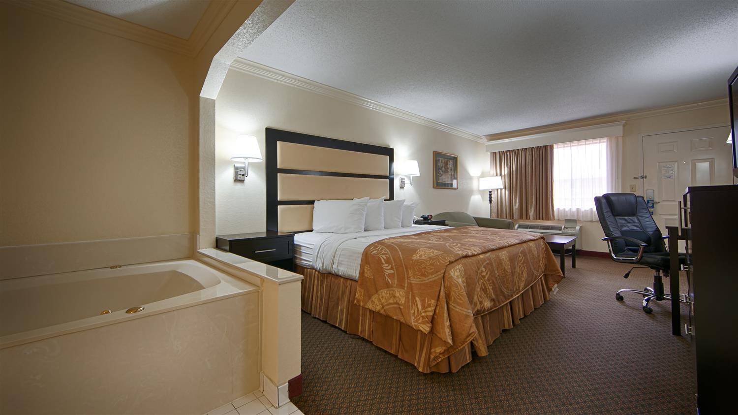 Best Western Inn&Suites of Macon Exterior foto