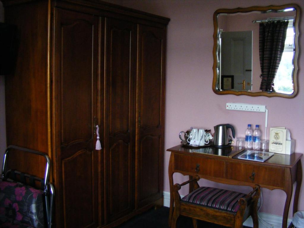 Grimscote Manor Hotel Coleshill Zimmer foto