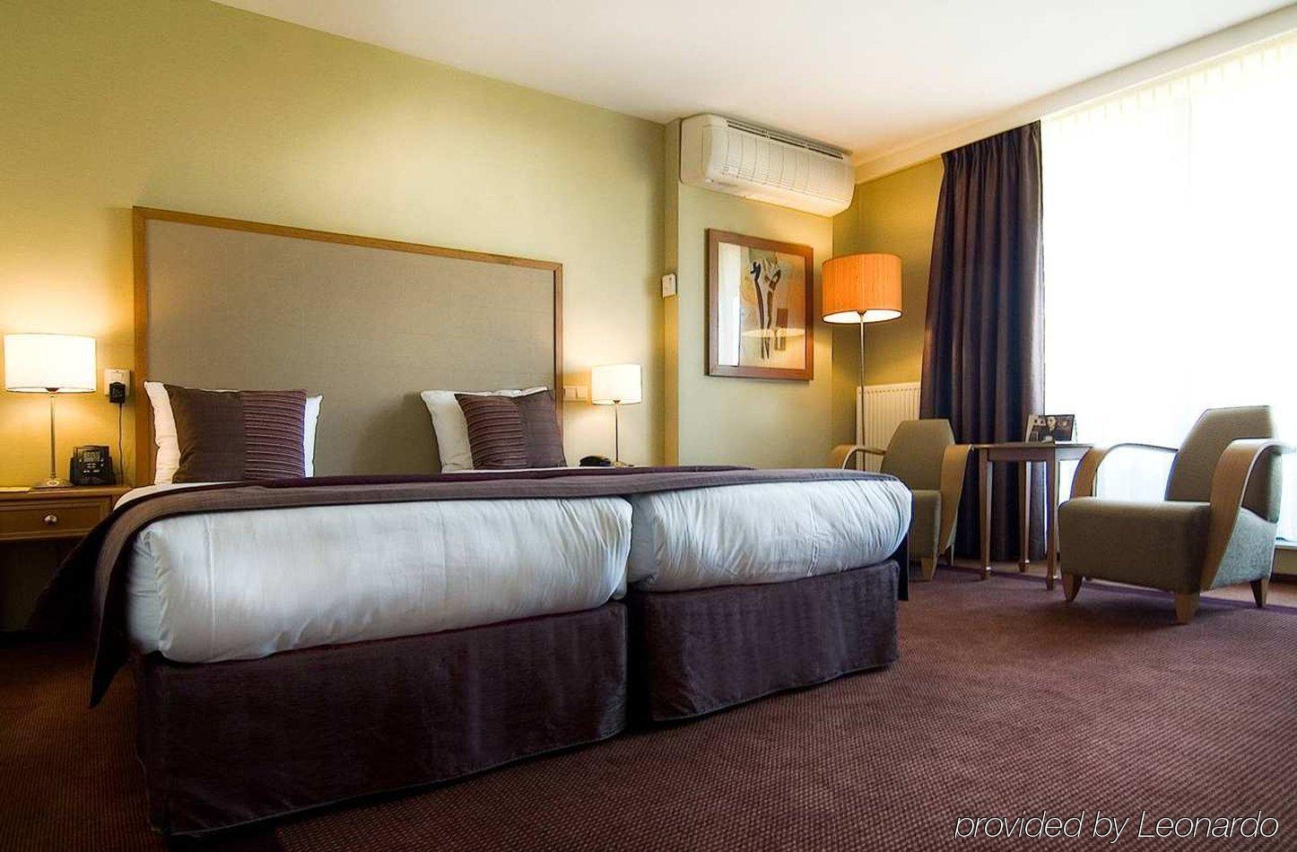 Hotel Doubletree By Hilton Royal Parc Soestduinen Zimmer foto