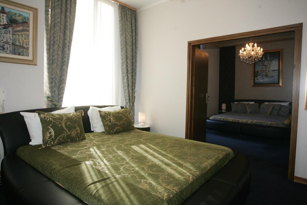 Hotel Ilica Zagreb Zimmer foto