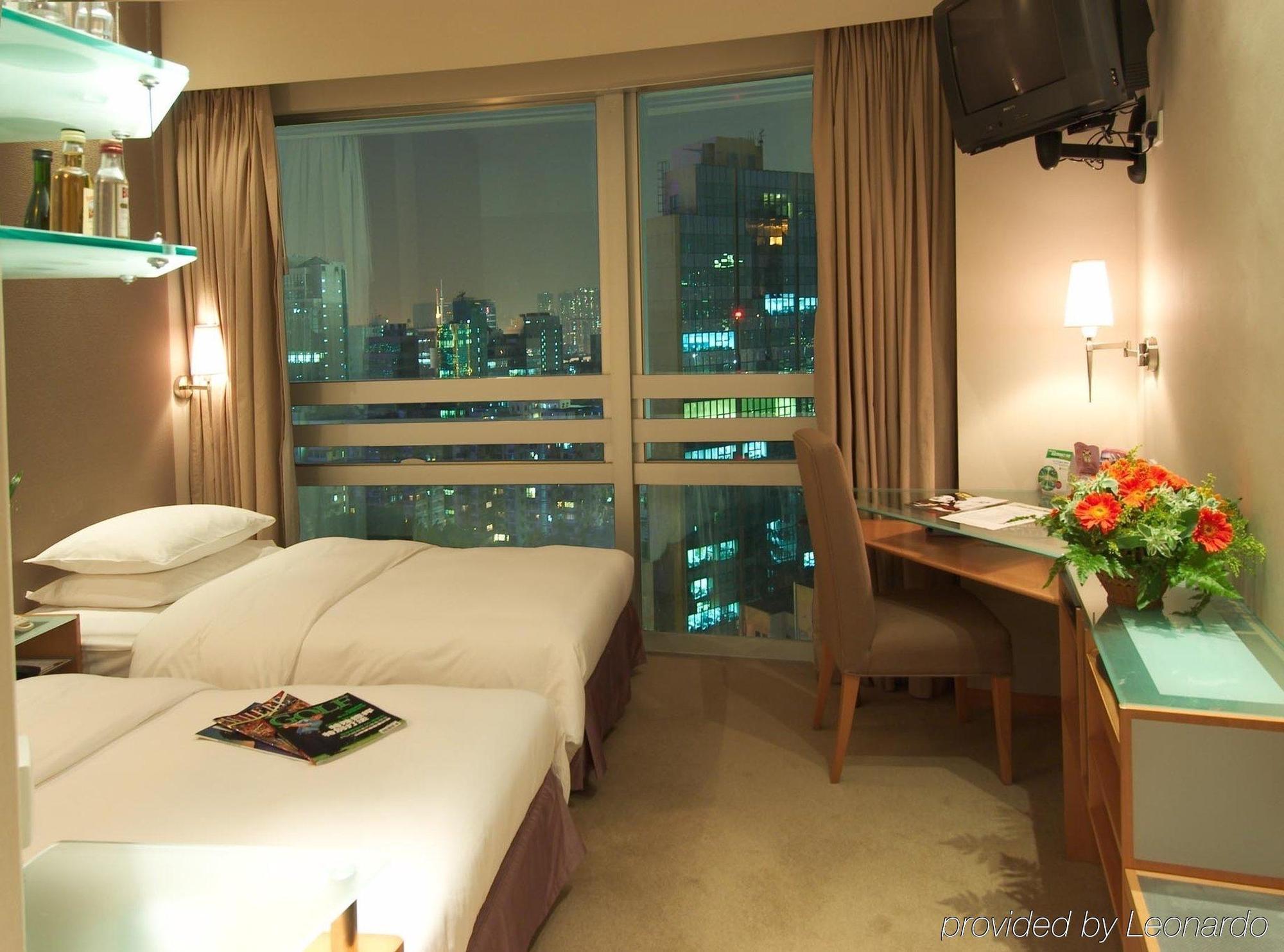 The Empire Hotel Kowloon - Tsim Sha Tsui Hongkong Zimmer foto