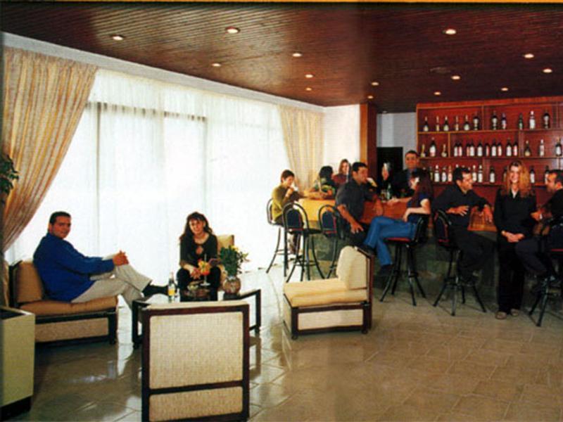 Irini Hotel Iraklio Exterior foto