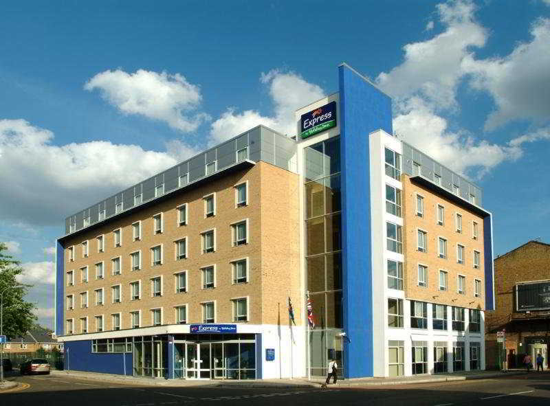 Holiday Inn Express Earls Court, An Ihg Hotel London Exterior foto