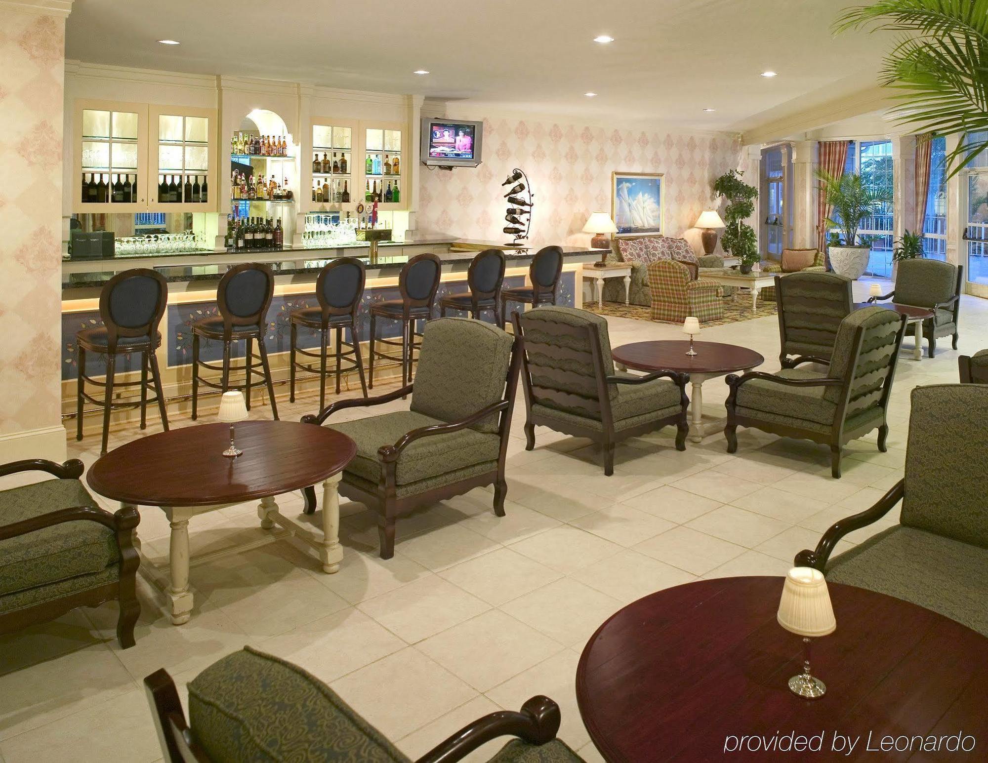 Hotel Doubletree By Hilton Raleigh Durham Airport At Research Triangle Park Restaurant foto