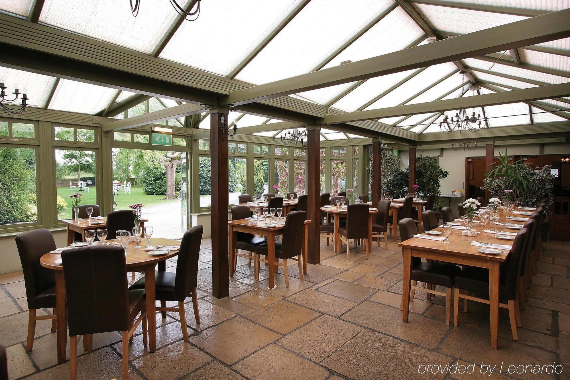 Marsh Farm Hotel Swindon Restaurant foto