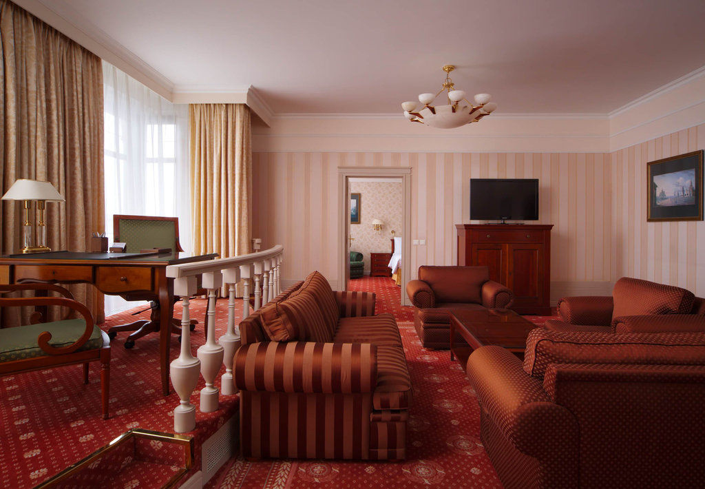 Moscow Marriott Grand Hotel Exterior foto