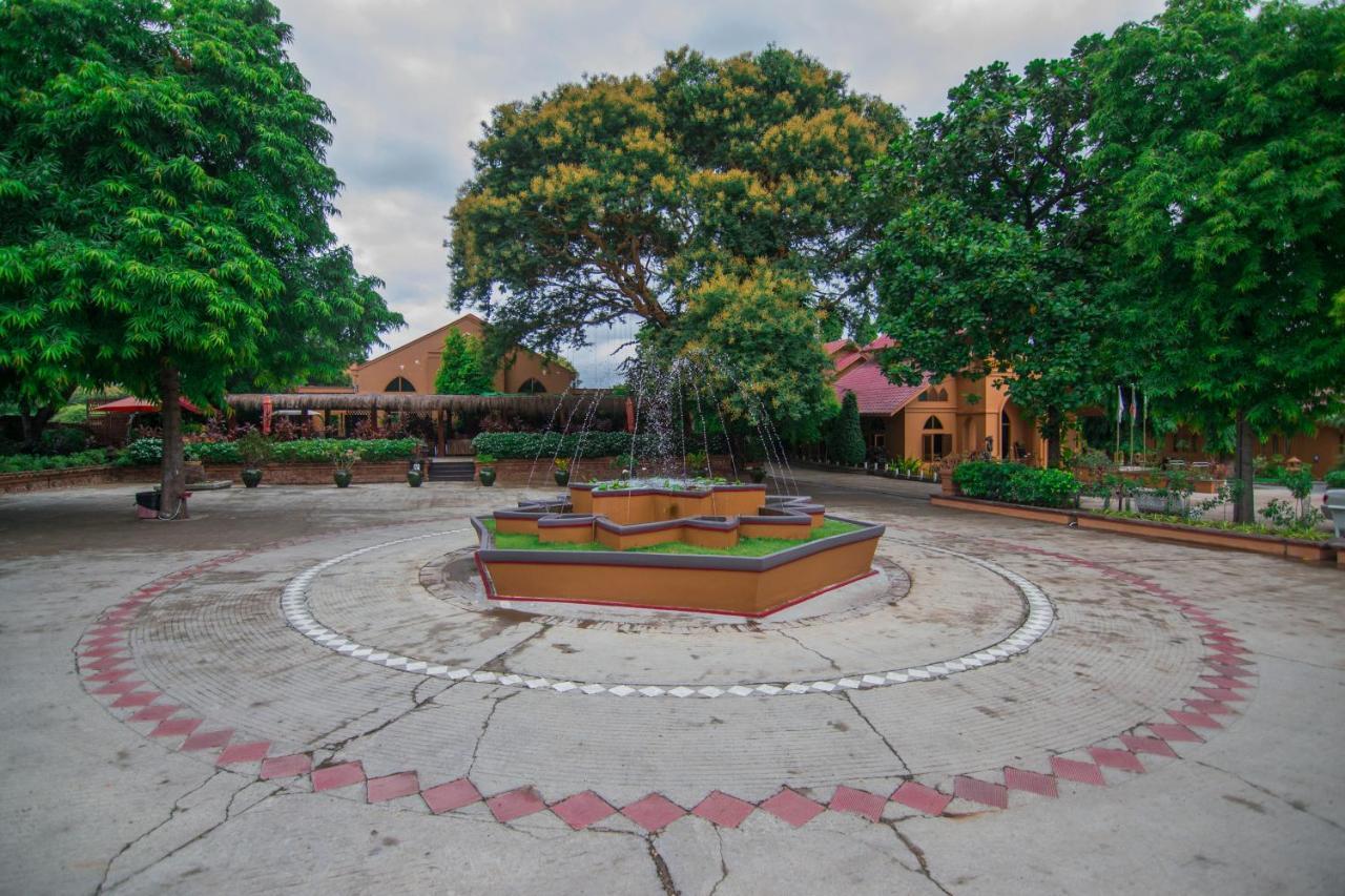 The Hotel Umbra Bagan Nyaung-U Exterior foto