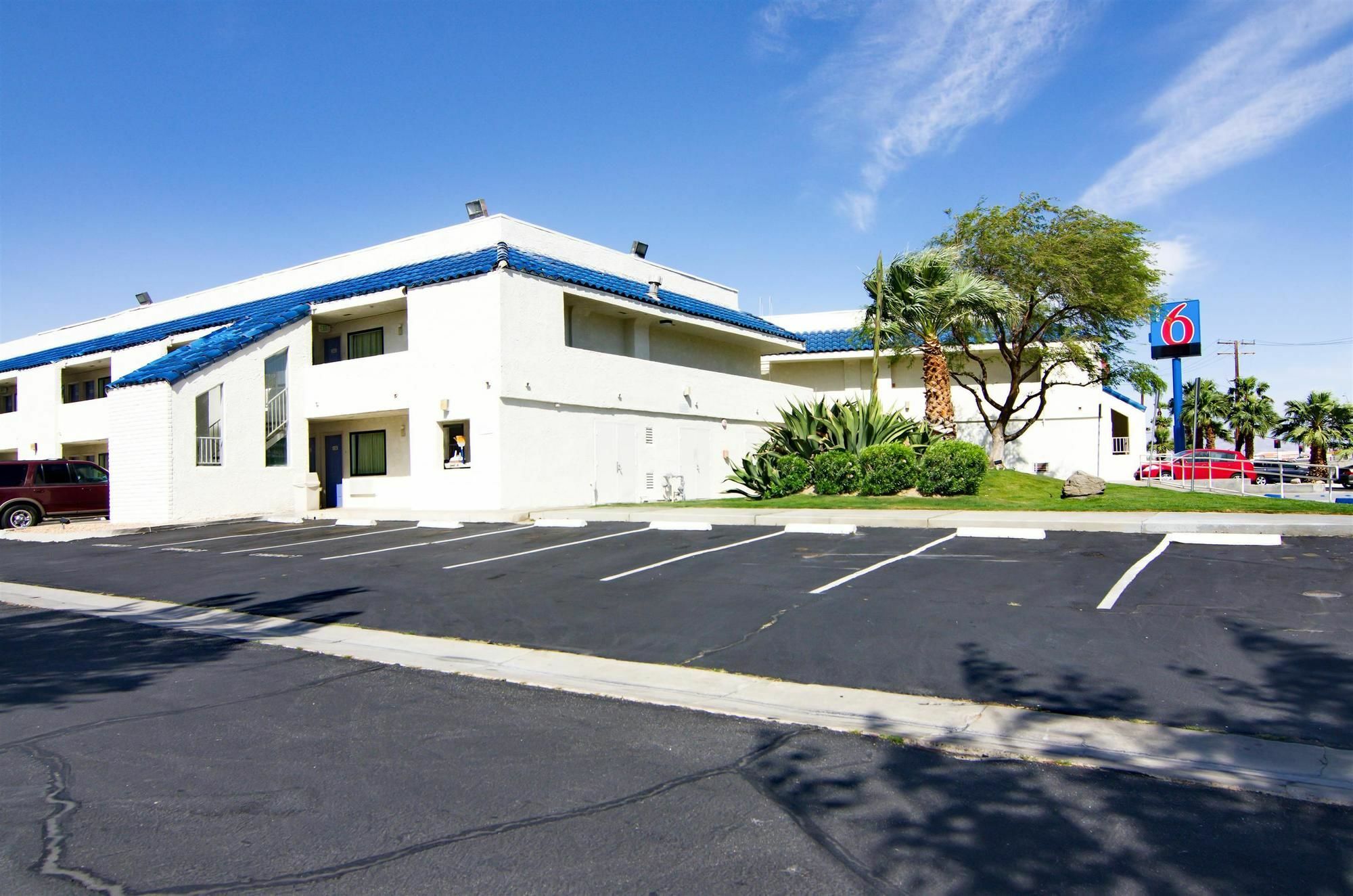 Motel 6-North Palm Springs, CA - North Exterior foto