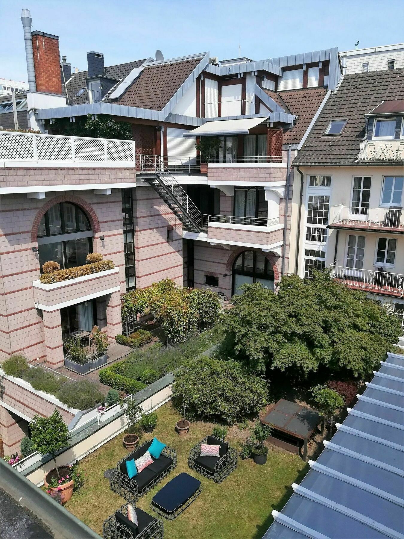 Carlstadt Suites Düsseldorf Exterior foto