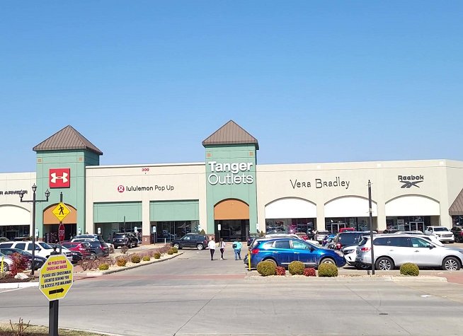 Branson Tanger Outlets photo